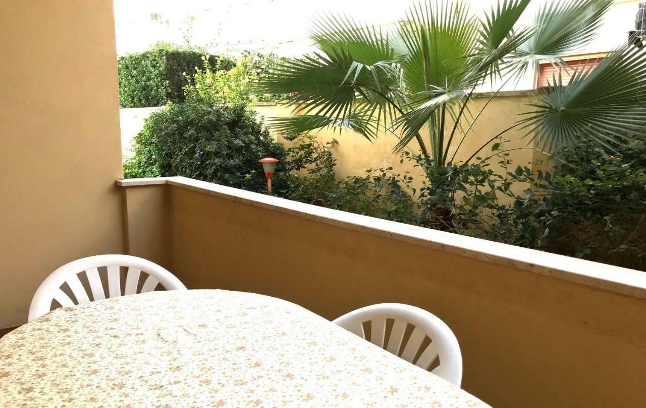 Appartamento Con Giardino Sul Mare Gallipoli Luaran gambar